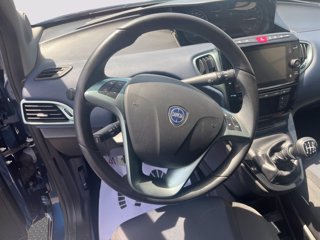 LANCIA Ypsilon 1.0 firefly hybrid Platino s&s 70cv