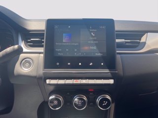 RENAULT Captur 1.6 E-Tech hybrid Zen 145cv auto