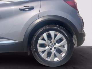 RENAULT Captur 1.6 E-Tech hybrid Intens 145cv auto