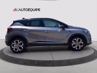 RENAULT Captur 1.6 E-Tech hybrid Techno Fast Track 145cv auto