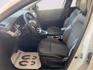 RENAULT Captur 1.6 E-Tech hybrid Intens 145cv auto