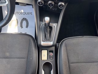 RENAULT Captur 1.6 E-Tech hybrid Intens 145cv auto