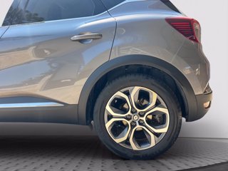 RENAULT Captur 1.6 E-Tech hybrid Techno Fast Track 145cv auto
