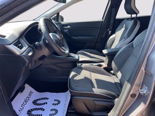 RENAULT Captur 1.6 E-Tech hybrid Techno Fast Track 145cv auto