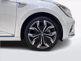 RENAULT Clio 1.6 E-Tech hybrid Serie limitata 140cv auto