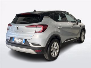 RENAULT Captur 1.6 E-Tech hybrid Intens 145cv auto