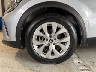 RENAULT Captur 1.6 E-Tech hybrid Intens 145cv auto