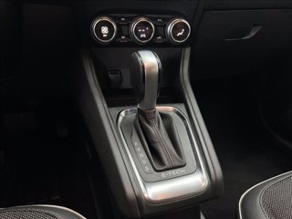 RENAULT Captur 1.6 E-Tech hybrid Intens 145cv auto