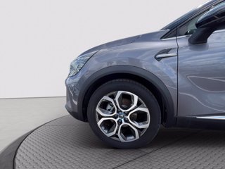 RENAULT Captur 1.6 E-Tech phev Intens 160cv auto my21