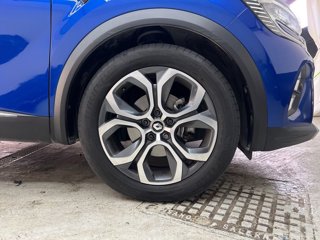 RENAULT Captur 1.6 E-Tech hybrid Techno Fast Track 145cv auto