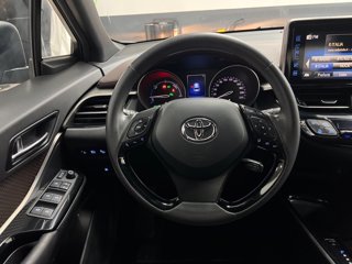 TOYOTA C-HR 1.8h Lounge 2wd e-cvt
