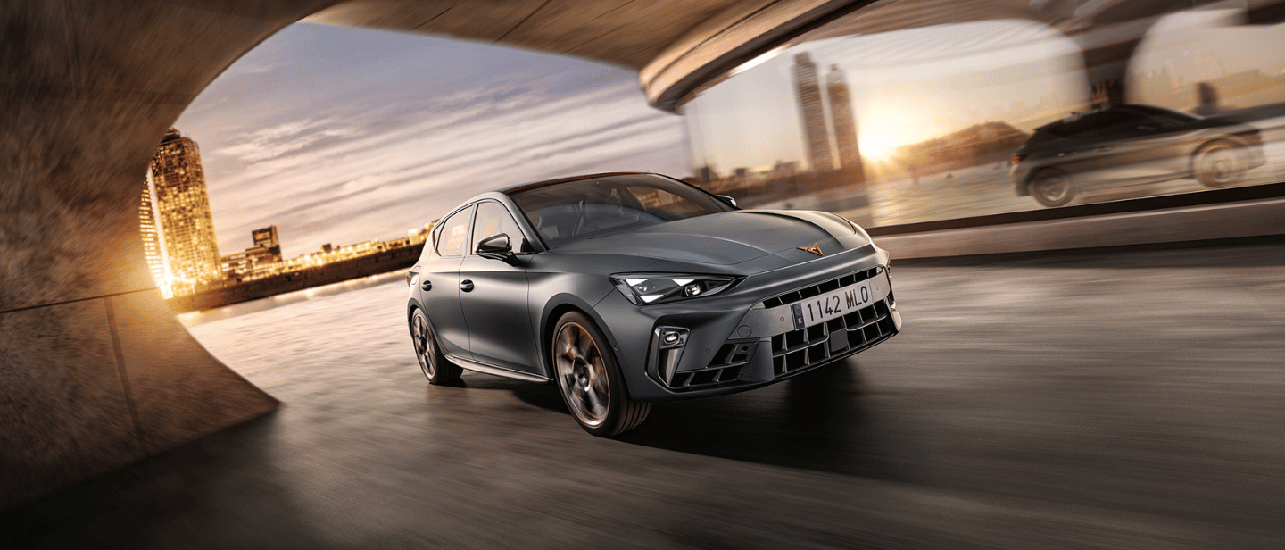 NUOVA CUPRA LEON (2)