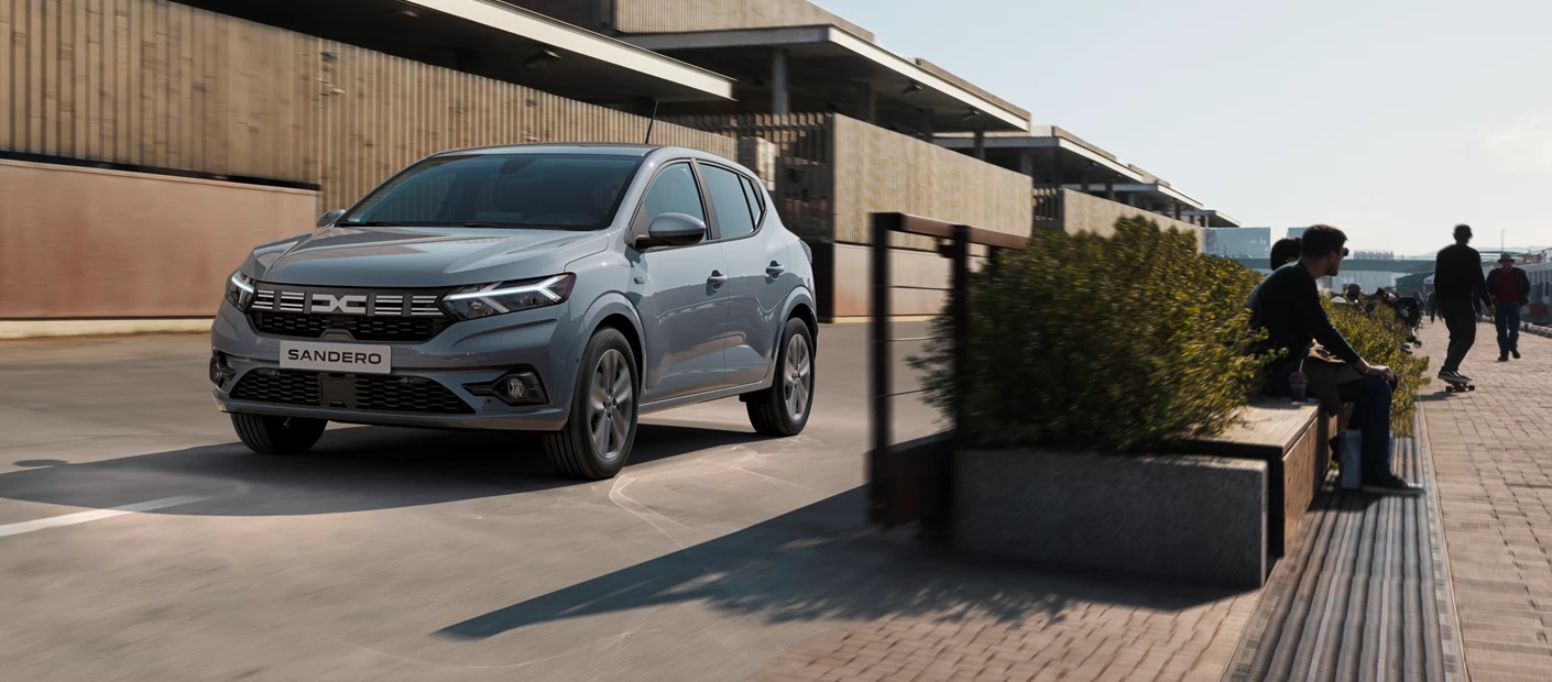 1400X616gamma Sandero10 21