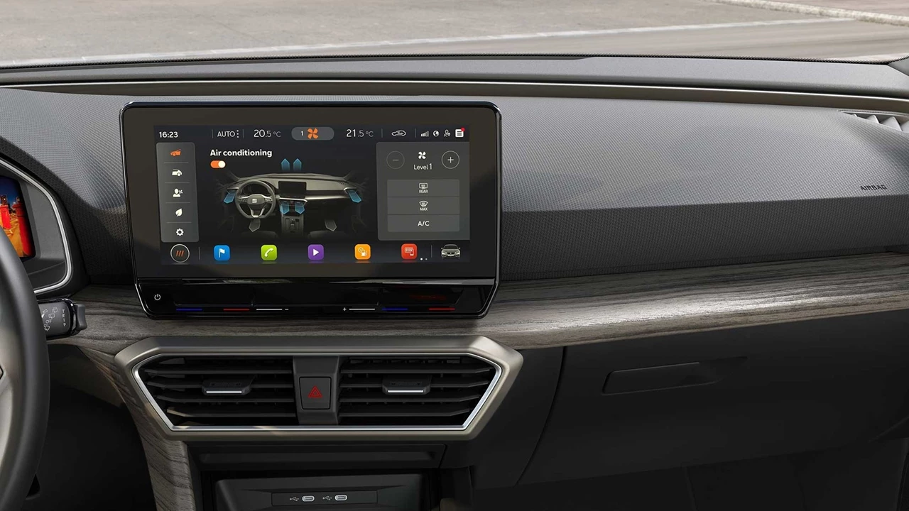 Nuova Seat Leon Sportstourer 03